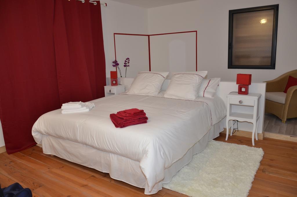 La Grange Du Coulin Bed & Breakfast Onesse-et-Laharie Room photo